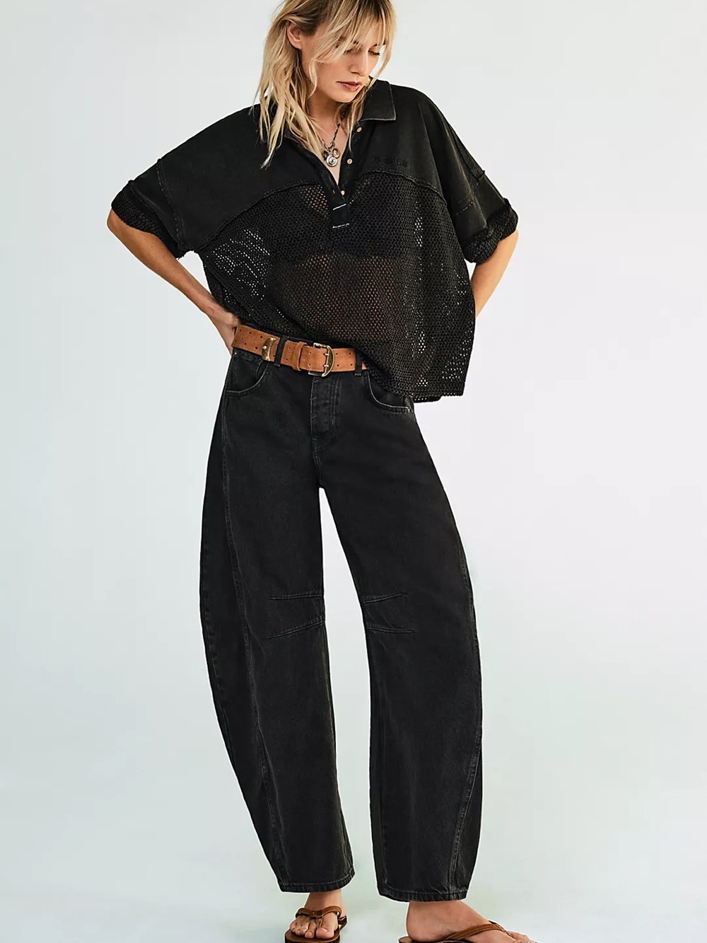 NWT We The Free Good Luck Mid-Rise Barrel Jeans - Picture 3 of 16